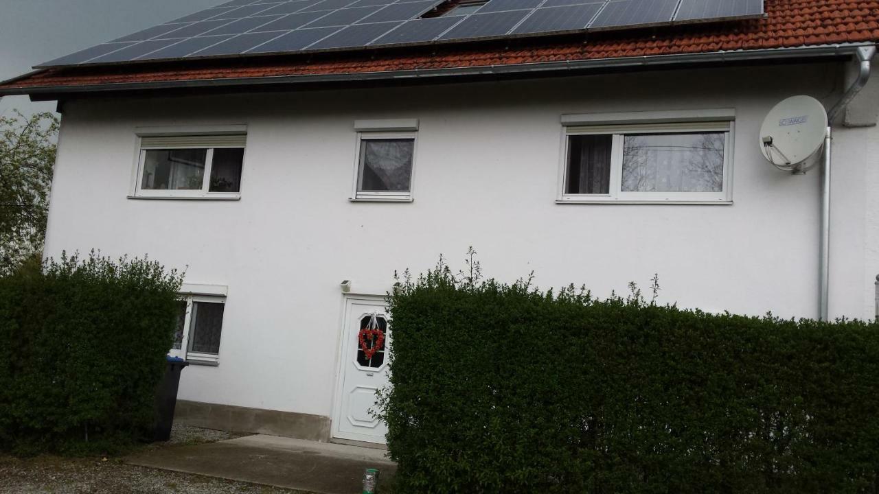 Ferienwohnung Baur Tussenhausen Eksteriør billede